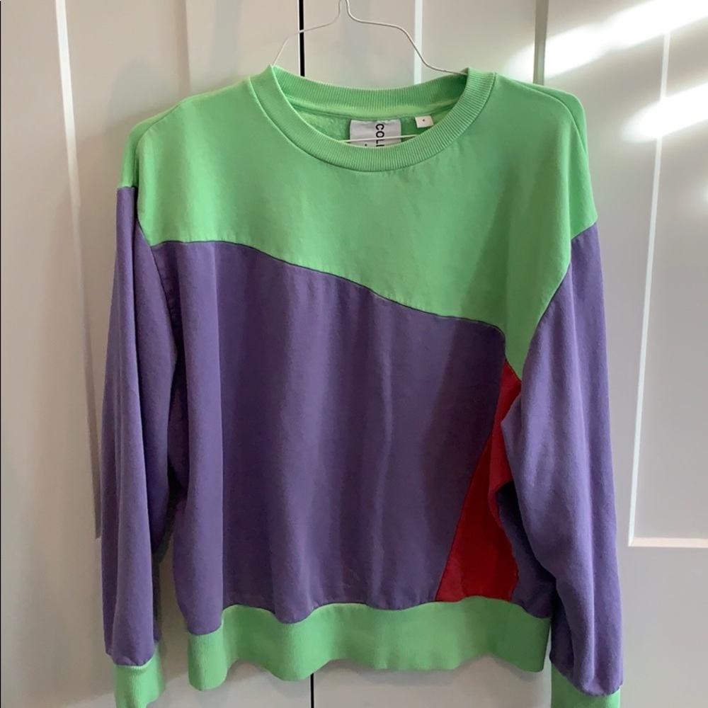Unisex color blocked sweatshirt in pastel